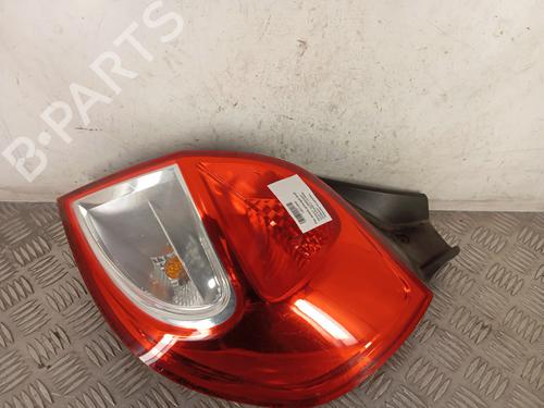 right-taillight-renault-clio-iii-br01-cr01-2005-2006-2007-2008-2009-2010-2011-2012-2013-2014-32021931 main image