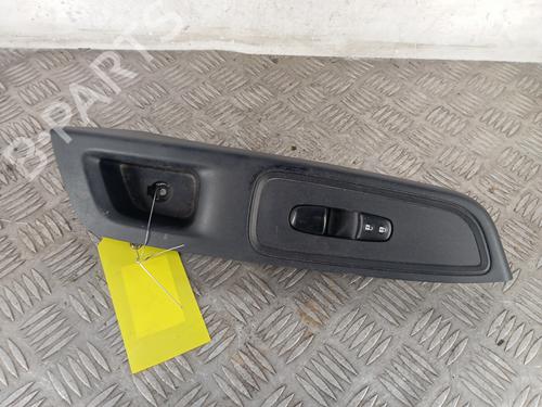 Used Right front window switch NISSAN MICRA V (K14) 1.5 DCI (90 hp) 31834238