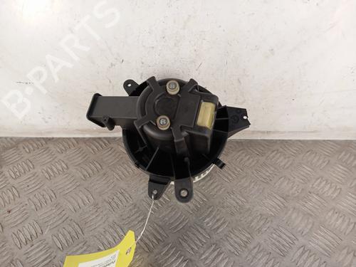 Used Heater blower motor FIAT 500X (334_) 1.6 D Multijet (334AXA1B, 334AXA11) (120 hp) 31148362