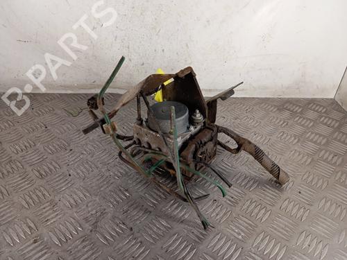 Used ABS pump RENAULT CLIO II (BB_, CB_) 1.2 (BB0A, BB0F, BB10, BB1K, BB28, BB2D, BB2H, CB0A,... (58 hp) 31182621