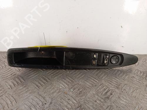 Used Left front window switch Left front window switch CITROËN C4 Coupe (LA_) [2004-2013] 33692398 33692398