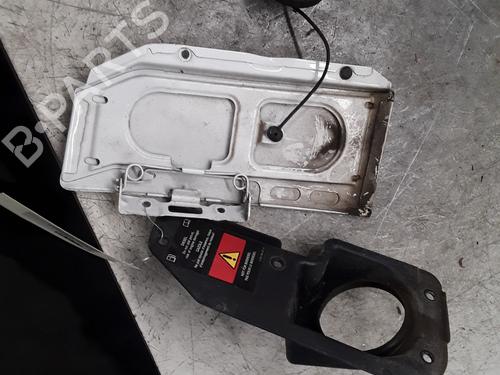Used Fuel flap Fuel flap MERCEDES-BENZ SPRINTER 3,5-t Van (B906) 310 CDI (906.631, 906.633, 906.635, 906.637) (95 hp) 30023830 30023830
