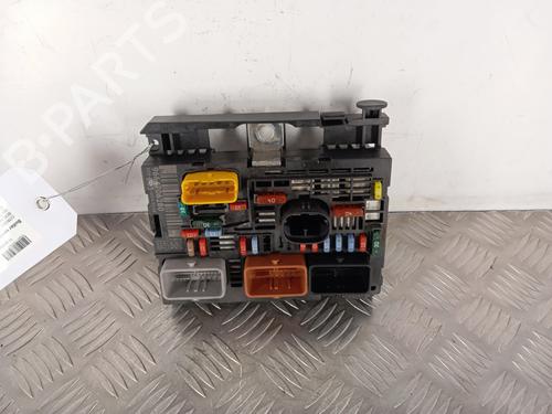 Used Fuse box CITROËN BERLINGO MULTISPACE (B9) 1.6 HDi 110 (109 hp) 30007761