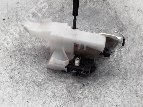 Front right lock RENAULT CLIO II Hatchback Van (SB0/1/2_) 1.9 D (SB0R) | BP30013305C97