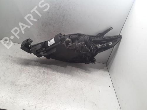 Used Right headlight Right headlight MAZDA 5 (CR) 2.0 CD (CR19) (110 hp) 30021212 30021212