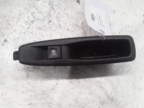 Used Right rear window switch RENAULT CAPTUR I (J5_, H5_) 1.5 dCi 90 (J5N4, J5M5, J5MW, J5M6, J5AL, J5AJ) (90 hp) 30020919