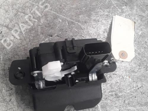 Tailgate lock KIA SPORTAGE IV (QL, QLE) 2.0 CRDi | BP30018659C101