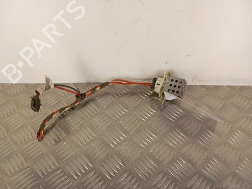 Used Heater resistor Heater resistor RENAULT MASTER II Van (FD) 2.5 dCi (FD02) (101 hp) 30008346 30008346