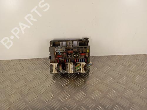 Zekeringkast CITROËN C4 Picasso I MPV (UD_) 2.0 HDi 138 (136 hp) 30023429