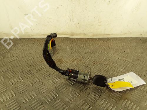 Used Ignition barrel RENAULT ESPACE III (JE0_) 2.0 16V (JE0N, JE0L, JE02) (140 hp) 30940768