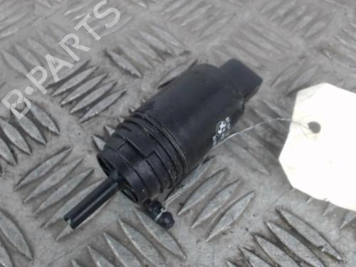 Used Washer pump BMW 3 Touring (E91) 320 d (177 hp) 30016984