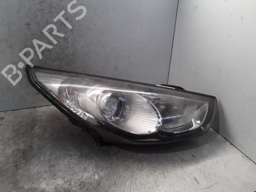 Used Right headlight HYUNDAI ix35 (LM, EL, ELH) 1.7 CRDi (116 hp) 30018794