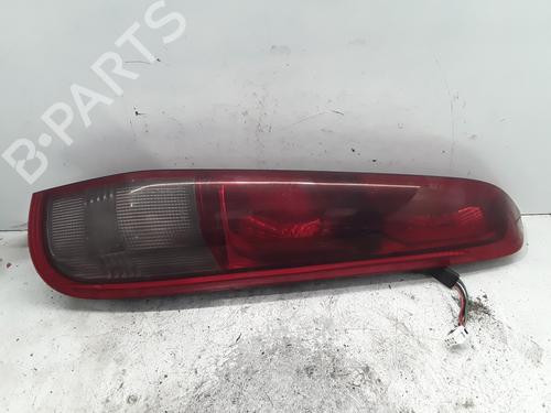 Used Right taillight NISSAN X-TRAIL I (T30) 2.2 dCi 4x4 (136 hp) 30020742
