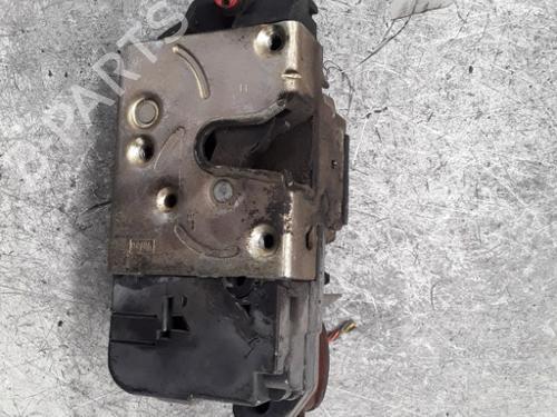 Türschloss rechts hinten für PEUGEOT 206 Hatchback (2A/C) 1.1 i (60 hp) 30013245