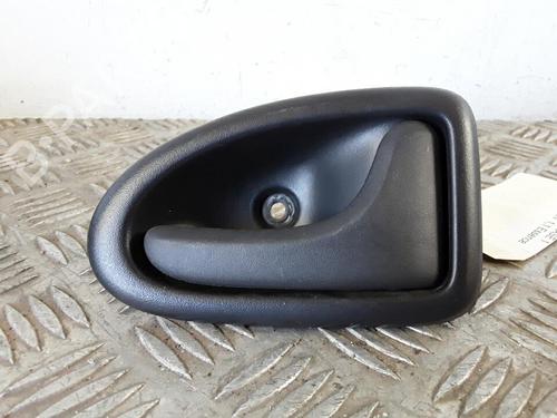 Maneta interior delantera derecha RENAULT CLIO II (BB_, CB_) 1.2 16V (BB05, BB0W, BB11, BB27, BB2T, BB2U, BB2V, CB05,... | BP30016831I14 