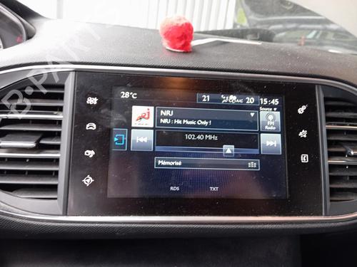 Used Display monitor PEUGEOT 308 II (LB_, LP_, LW_, LH_, L3_) 1.2 THP 110 (110 hp) 30017349