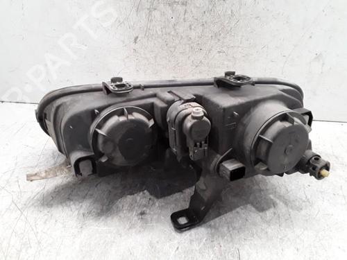 Used Right headlight Right headlight ROVER 25 I Hatchback (RF) 1.6 16V (109 hp) 30019181 30019181