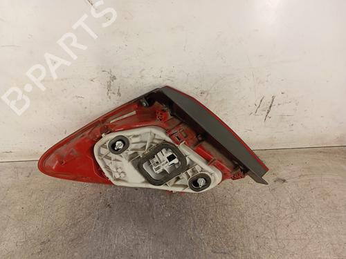right-taillight-opel-meriva-b-mpv-s10-2010-2011-2012-2013-2014-2015-2016-2017-30010337 main image