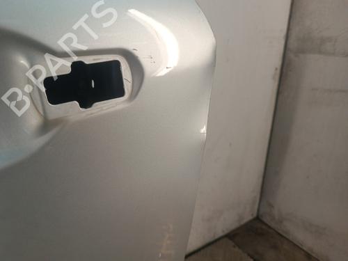Used Left front door Left front door 37496488 37496488