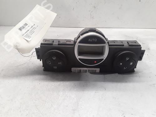 Used Climate control RENAULT SCÉNIC II (JM0/1_) 1.5 dCi (JM1E, JM16) (106 hp) 30020635
