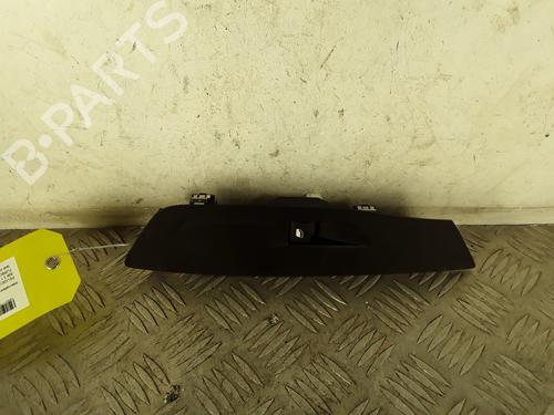 Høyre Foran elrute bryter PEUGEOT 308 III (FB_, FH_, FP_, F3_, FM_) Hybrid 180 (F3DGXT, F3DGMH) (181 hp) 30907386