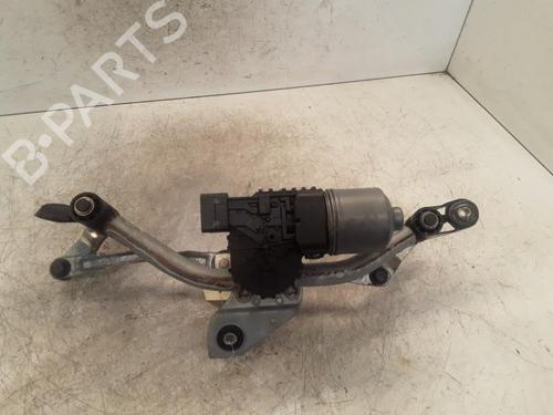 Essuie-glace moteur avant RENAULT TWINGO II (CN0_) 1.2 16V (CN04, CN0B) (75 hp) 30013388
