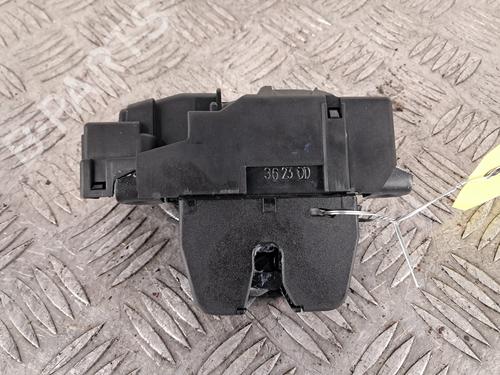 Bagklap lås PEUGEOT 308 III (FB_, FH_, FP_, F3_, FM_) Hybrid 180 (F3DGXT, F3DGMH) (181 hp) 30850366