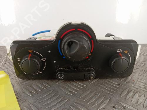 Used Climate control RENAULT CLIO III (BR0/1, CR0/1) 1.5 dCi (C/BR0G, C/BR1G) (68 hp) 32360557