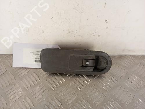 Mando elevalunas delantera derecho RENAULT SCÉNIC II (JM0/1_) 1.9 dCi (JM0G, JM12, JM1G, JM2C) (120 hp) 30007683