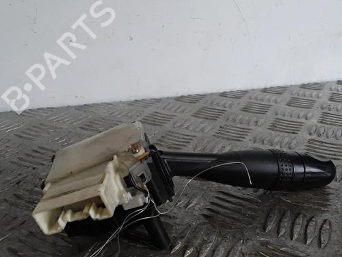 Used Switch Switch TOYOTA YARIS (_P1_) 1.4 D-4D (NLP10_, NLP10R) (75 hp) 30022214 30022214