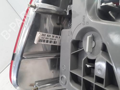 Used Right taillight Right taillight MERCEDES-BENZ C-CLASS (W202) C 180 (202.018) (122 hp) 30024837 30024837
