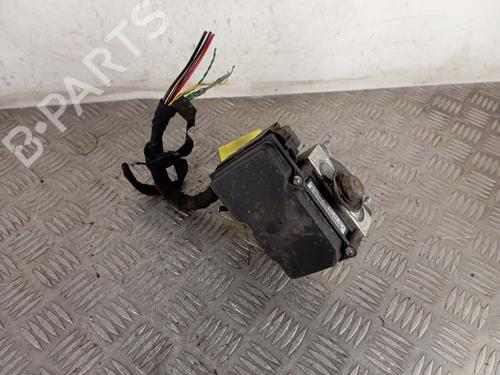 Used ABS pump ABS pump FIAT 500 (312_) 1.3 D Multijet (312AXB1A) (75 hp) 31182609 31182609