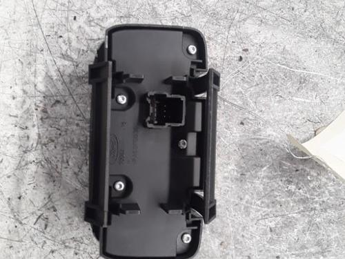 Used Switch FORD MONDEO IV Turnier (BA7) 2.0 TDCi (115 hp) 30024617