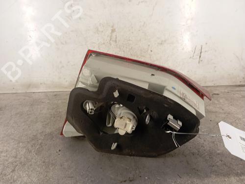Used Left tailgate light Left tailgate light PEUGEOT 308 SW II (LC_, LJ_, LR_, LX_, L4_) 1.6 HDi / BlueHDi 115 (LCBHXM, LCBHXT) (115 hp) 30017288 30017288