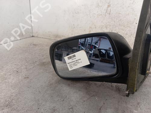 Used Left mirror TOYOTA YARIS (_P1_) 1.4 D-4D (NLP10_, NLP10R) (75 hp) 30008461
