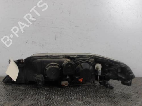 Used Right headlight Right headlight RENAULT LAGUNA II (BG0/1_) 2.0 16V IDE (BG0N) (140 hp) 30022528 30022528
