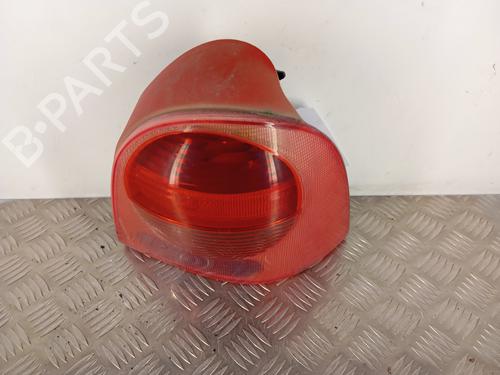 Używane Lampa tylna prawa RENAULT TWINGO I (C06_) 1.2 (C066, C068) (58 hp) 30007920