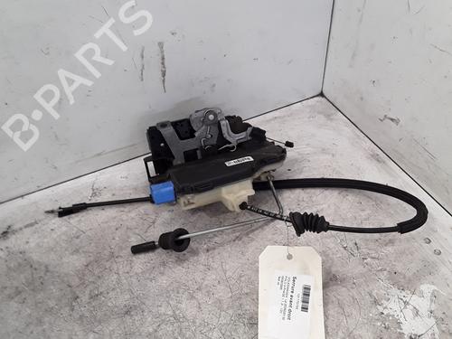 Høyre foran lås VW POLO IV (9N_, 9A_) 1.2 12V (64 hp) 30014882