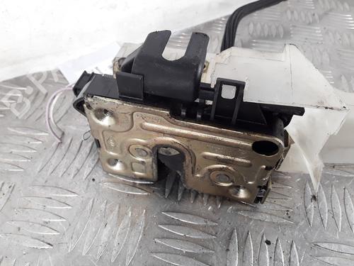 Cerradura puerta delantera izquierda RENAULT CLIO II (BB_, CB_) 1.2 (BB0A, BB0F, BB10, BB1K, BB28, BB2D, BB2H, CB0A,... (58 hp) 30007294