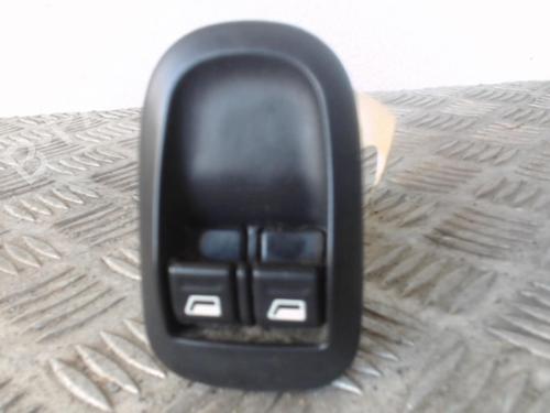 Pulsantiera PEUGEOT 206 Hatchback (2A/C) 1.9 D (69 hp) 30022624