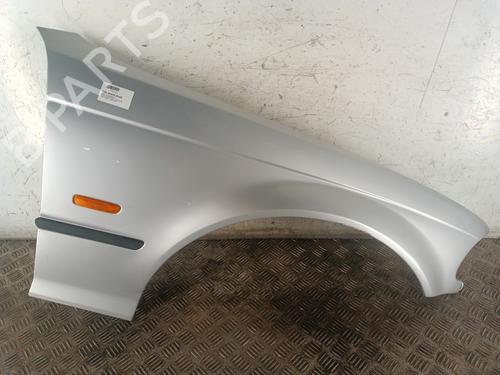 Forskærm Højre BMW 3 (E46) 320 d (129 hp) 30011604