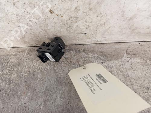 Right front window switch FORD FIESTA VII (HJ, HF) 1.0 EcoBoost | BP30014337I26 
