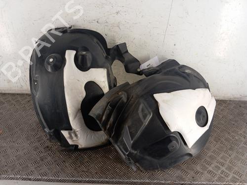 Used Wheel arch RENAULT MEGANE III Grandtour (KZ0/1) 1.5 dCi (KZ09, KZ0D, KZ1G, KZ29, KZ14, KZ1W, KZ10, KZ1F,... (110 hp) 30012055