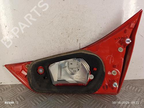 left-tailgate-light-toyota-auris-_e18_-2012-2013-2014-2015-2016-2017-2018-2019-40596864 main image