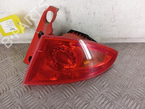 Høyre baklys SEAT LEON (1P1) 1.6 TDI (105 hp) 31329229