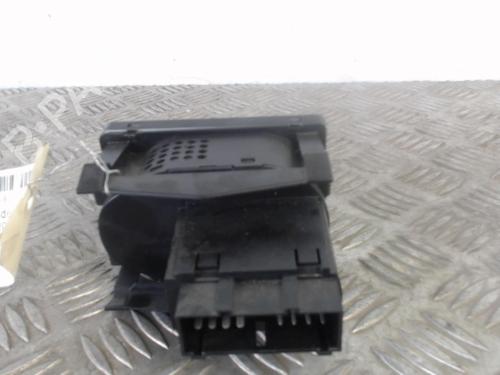 Forlygtekontakt FORD C-MAX (DM2) 1.6 TDCi (90 hp) 30027625