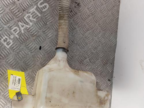 Used Windscreen washer tank PEUGEOT EXPERT Van (VF3A_, VF3U_, VF3X_) 2.0 HDi 120 (120 hp) 32190024