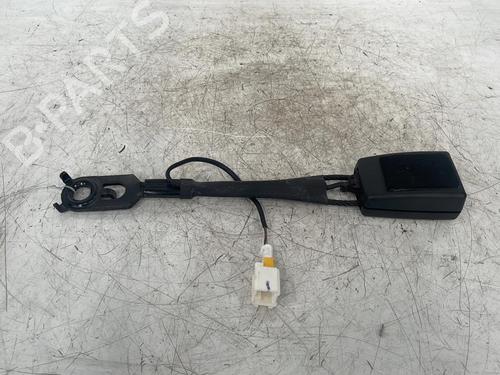 Sikkerhedssele-spænde PEUGEOT 3008 I MPV (0U_) 1.6 HDi (109 hp) 30015834