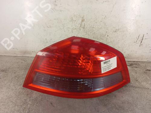 Used Right taillight RENAULT VEL SATIS (BJ0_) 2.2 dCi (BJ0E, BJ0F) (150 hp) 30012601