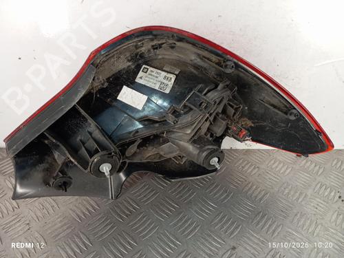 Used Right taillight Right taillight OPEL CORSA E (X15) 1.3 CDTI (08, 68) (75 hp) 40554623 40554623